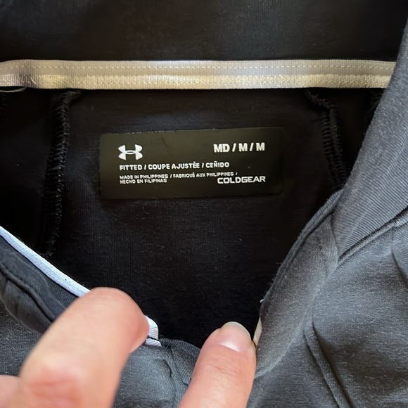 Under Armour cold gear zip up sweatshirt - Picture 3 of 3